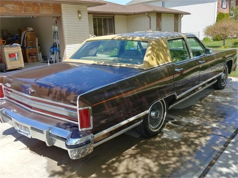 1978 Lincoln Continental 5th Gen - Image 14 of 18