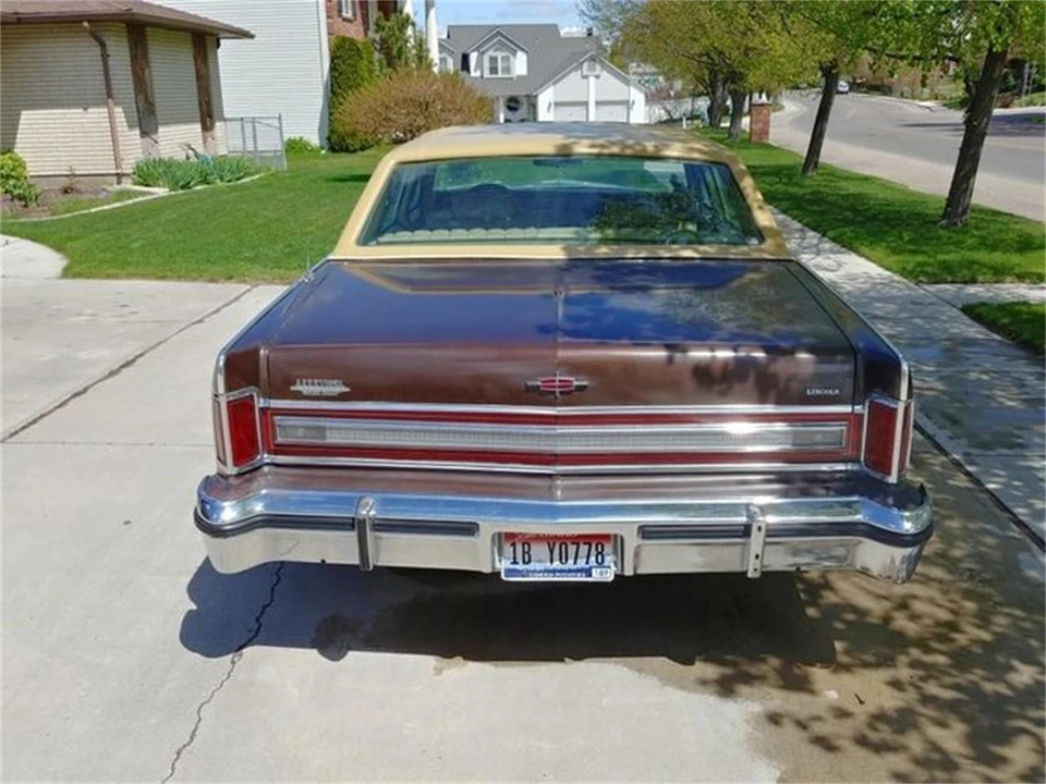 1978 Lincoln Continental 5th Gen - Image 11 of 18
