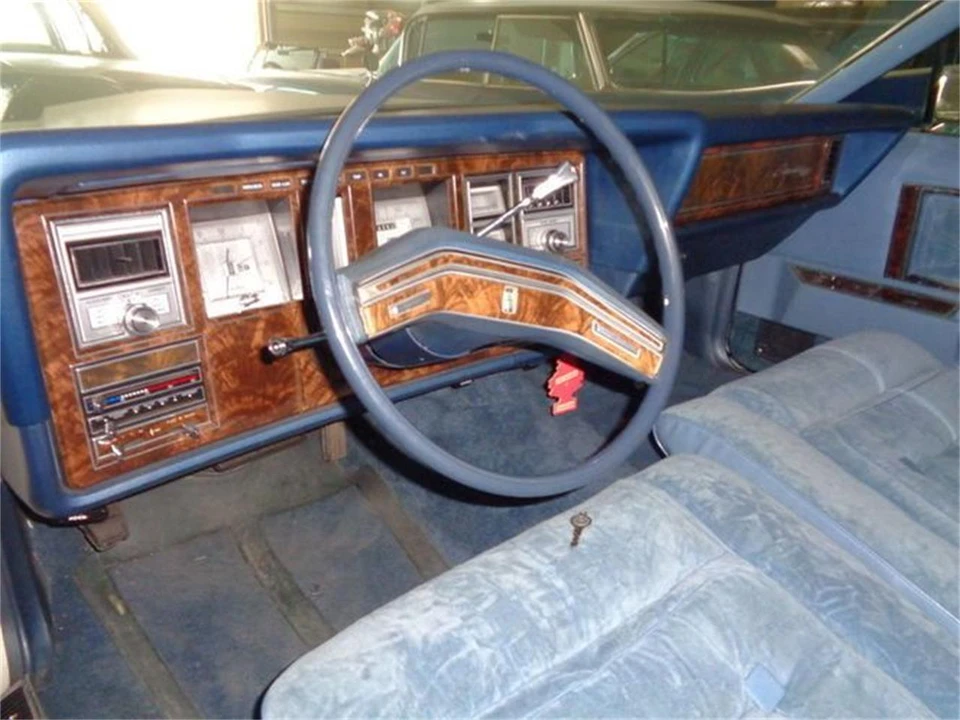 1978 Lincoln Continental 5th Gen - Image 17 of 18