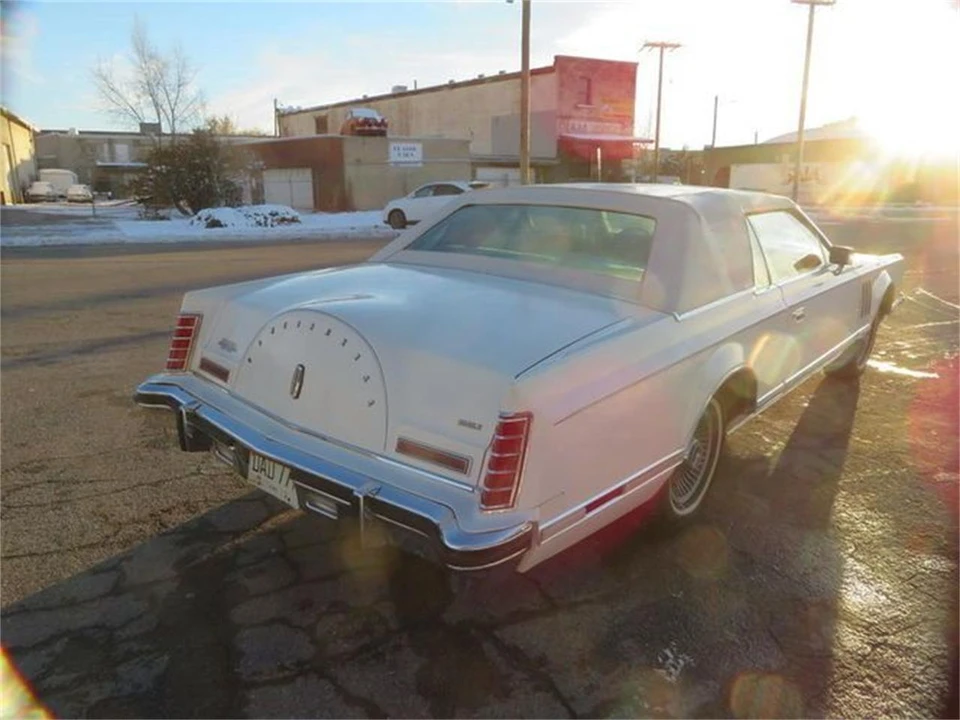 1978 Lincoln Continental 5th Gen - Image 14 of 18