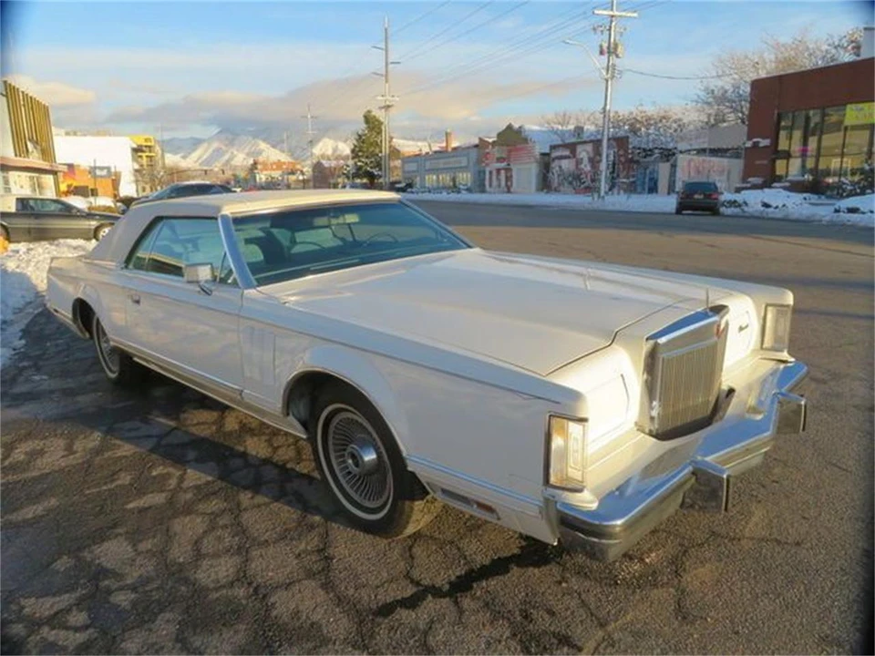 1978 Lincoln Continental 5th Gen - Image 16 of 18