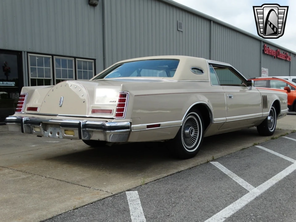 1978 Lincoln Continental Mark V - Image 9 of 21