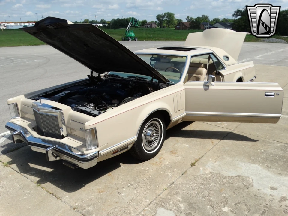1978 Lincoln Continental Mark V - Image 13 of 21