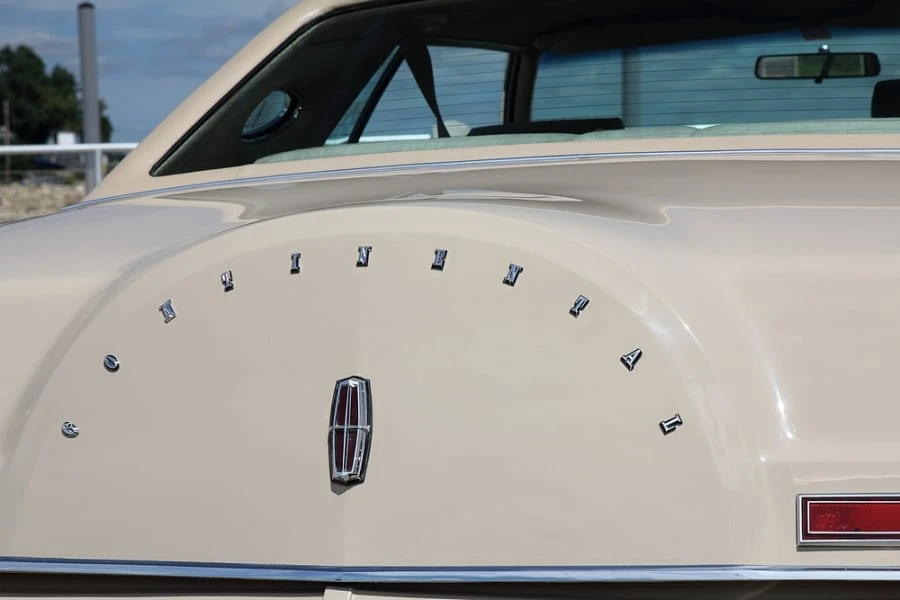 1978 Lincoln Continental 5th Gen - Image 11 of 12