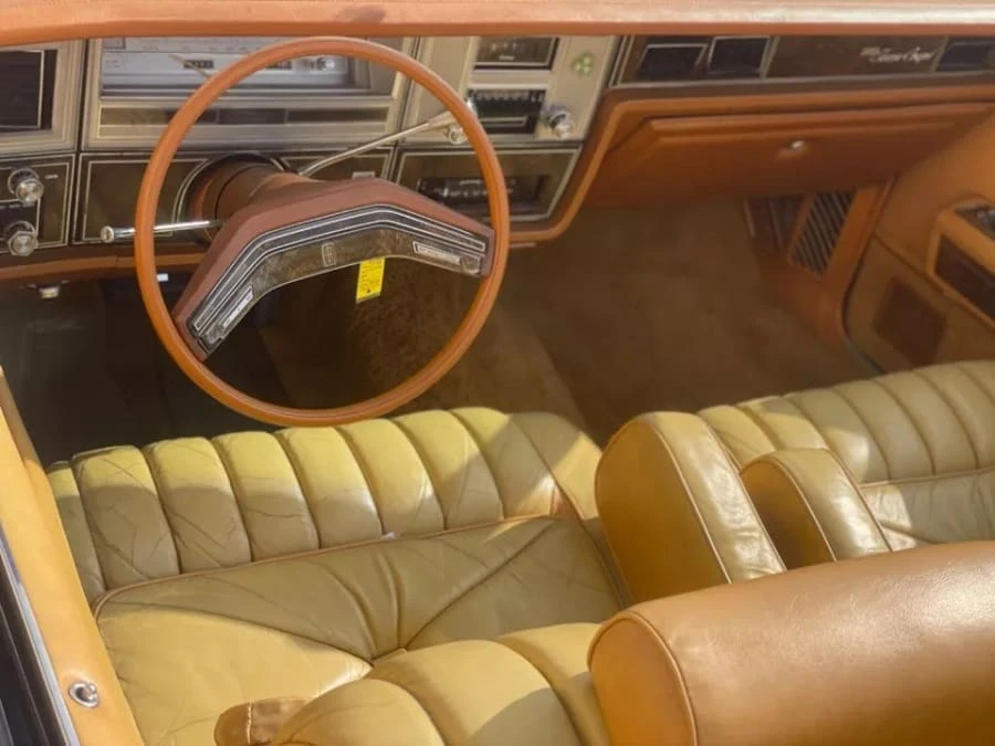 1978 Lincoln Continental 5th Gen - Image 11 of 15