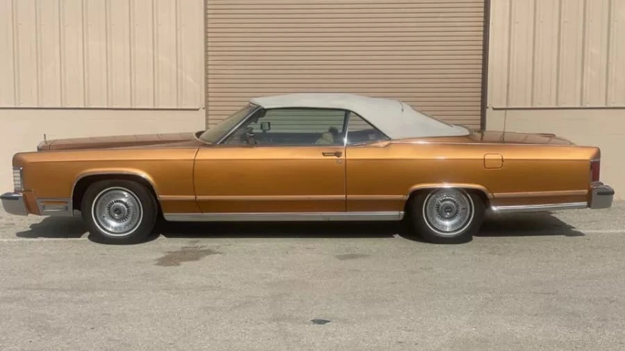 1978 Lincoln Continental 5th Gen - Image 2 of 15