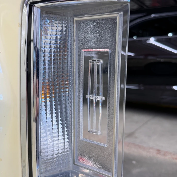 1978 Lincoln Continental 5th Gen - Image 24 of 29
