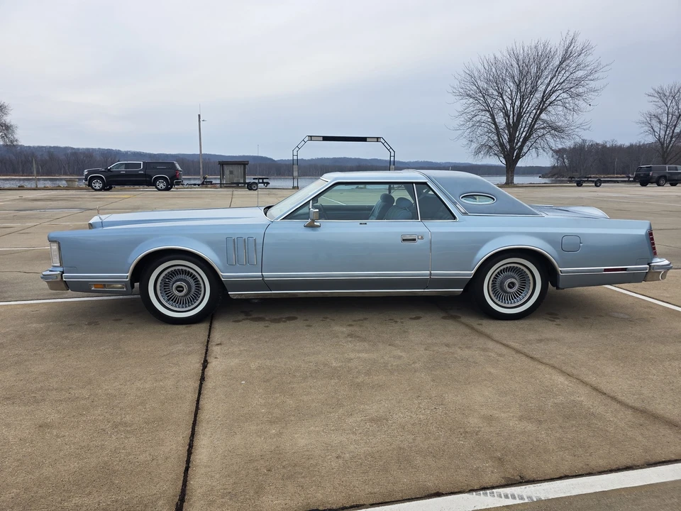 1978 Lincoln Continental 5th Gen - Image 10 of 31