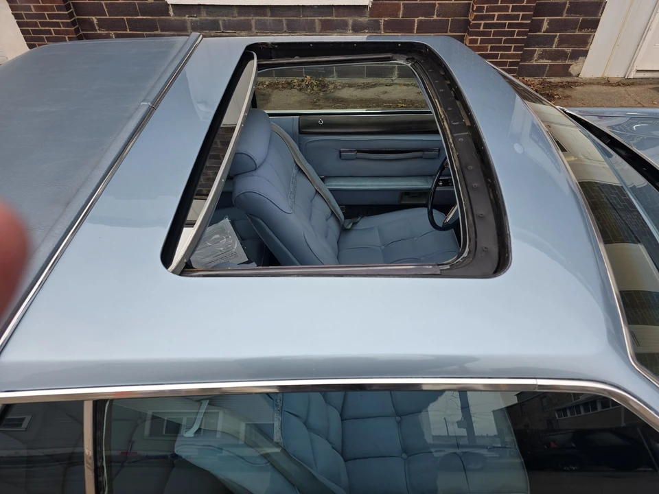 1978 Lincoln Continental 5th Gen - Image 15 of 31