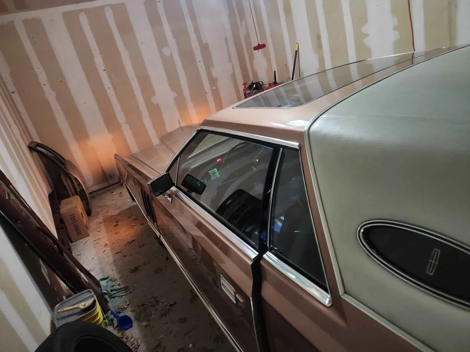 1978 Lincoln Continental 5th Gen - Image 2 of 8