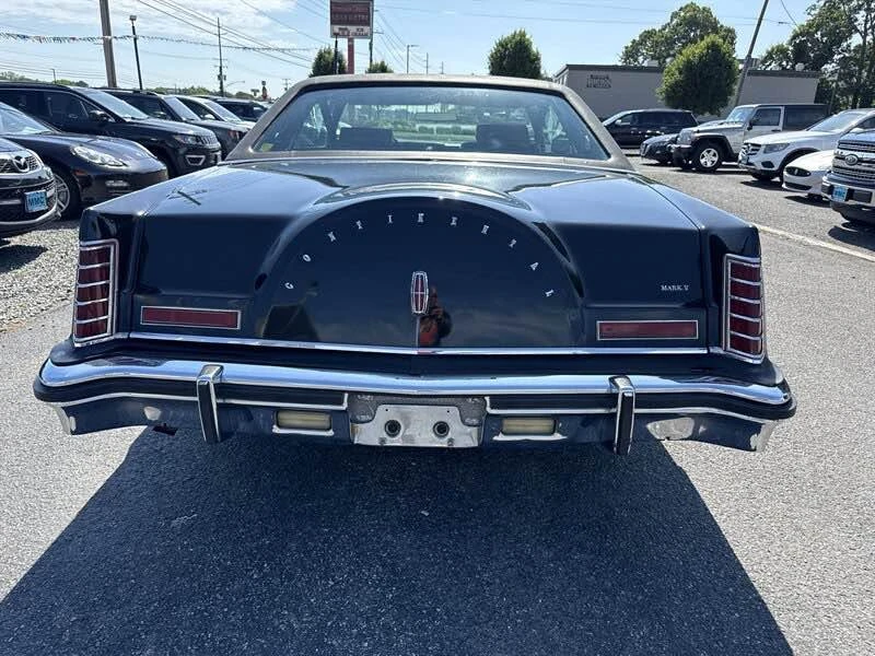 1978 Lincoln Continental Mark V - Image 8 of 14