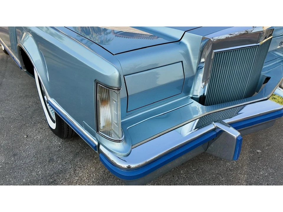 1978 Lincoln Continental Mark V - Image 11 of 31