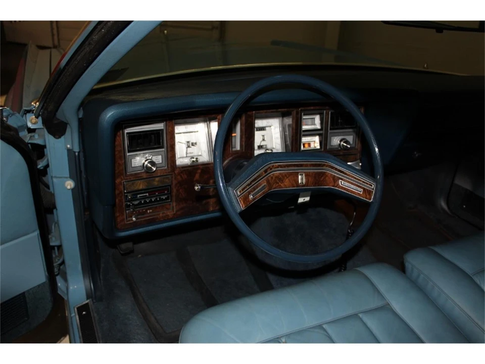 1978 Lincoln Continental Mark V - Image 15 of 31
