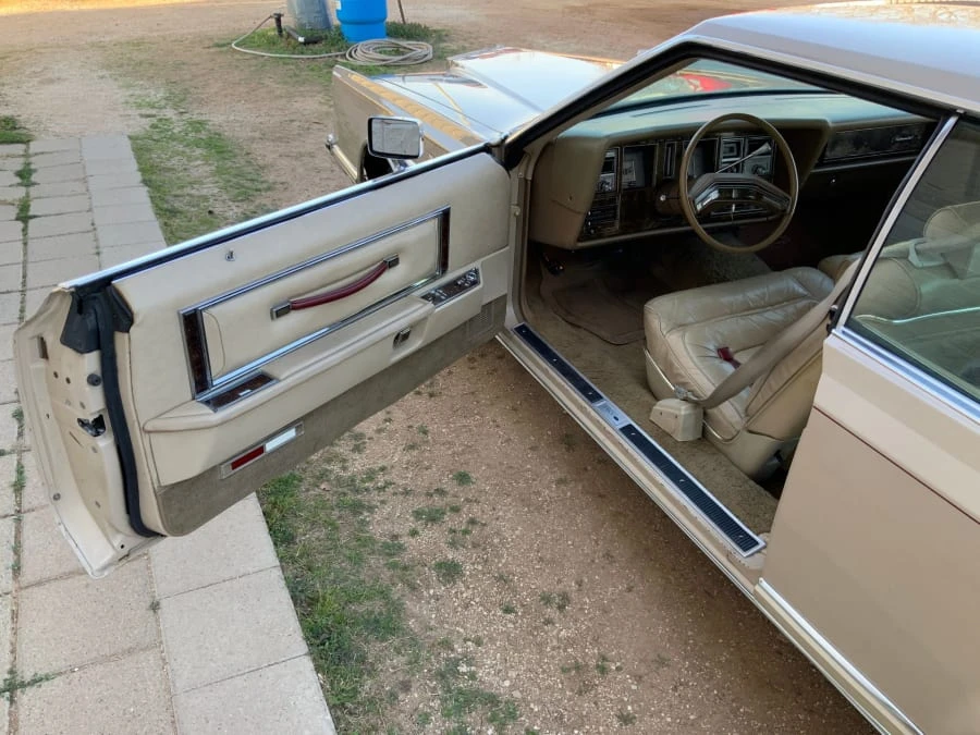 1978 Lincoln Continental Mark V - Image 10 of 12