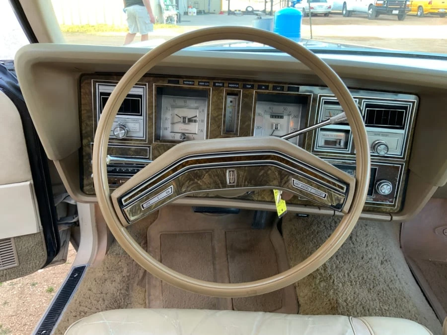 1978 Lincoln Continental Mark V - Image 7 of 12