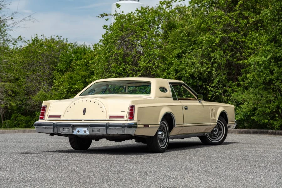 1978 Lincoln Continental Mark V - Image 3 of 26