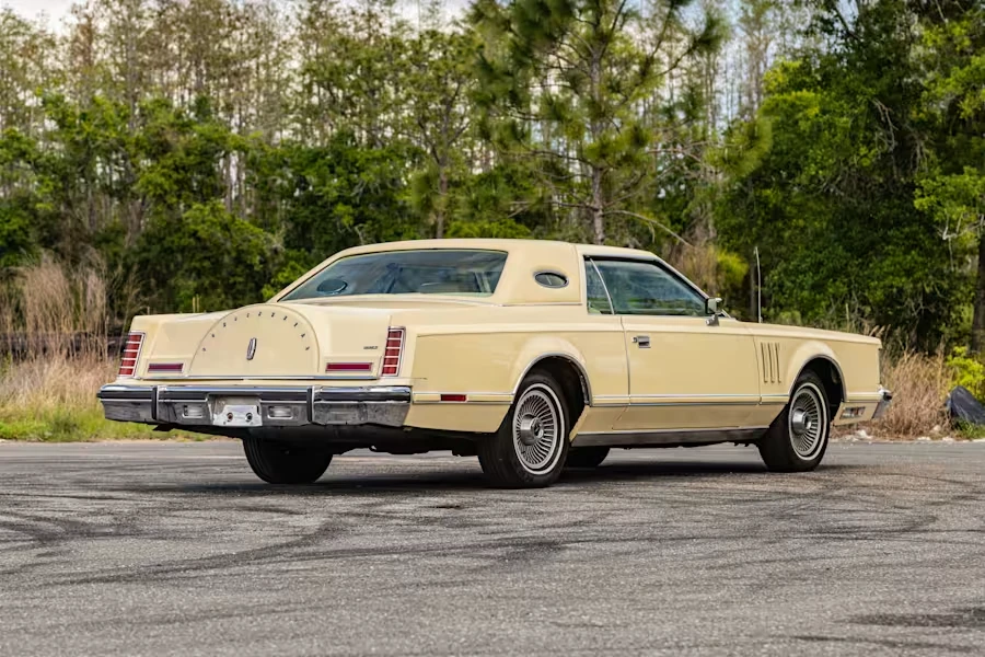 1978 Lincoln Continental Mark V - Image 3 of 31