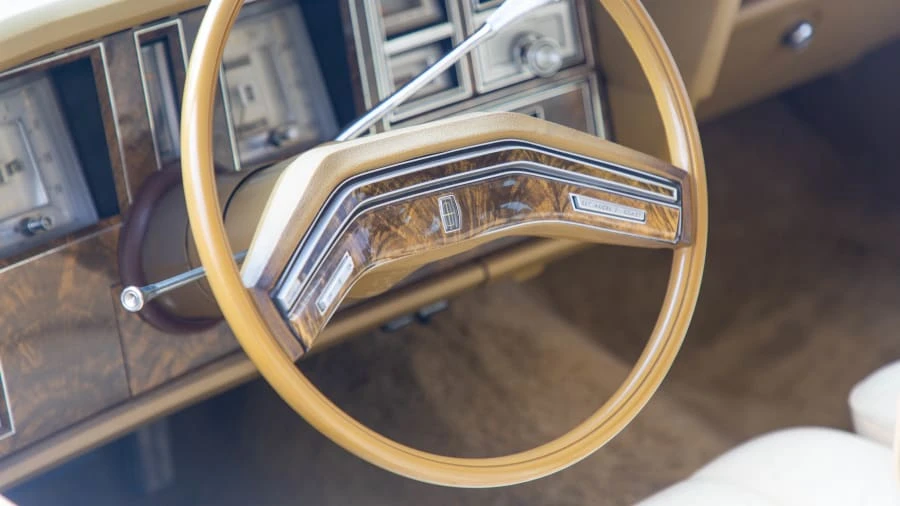 1978 Lincoln Continental Mark V - Image 9 of 12