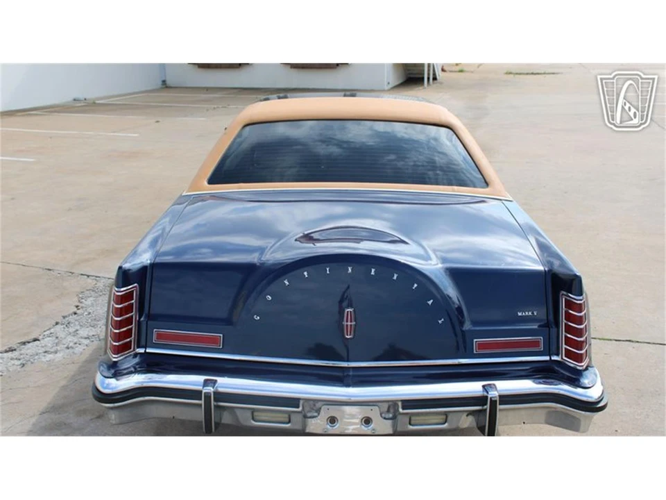 1978 Lincoln Continental Mark V - Image 29 of 31