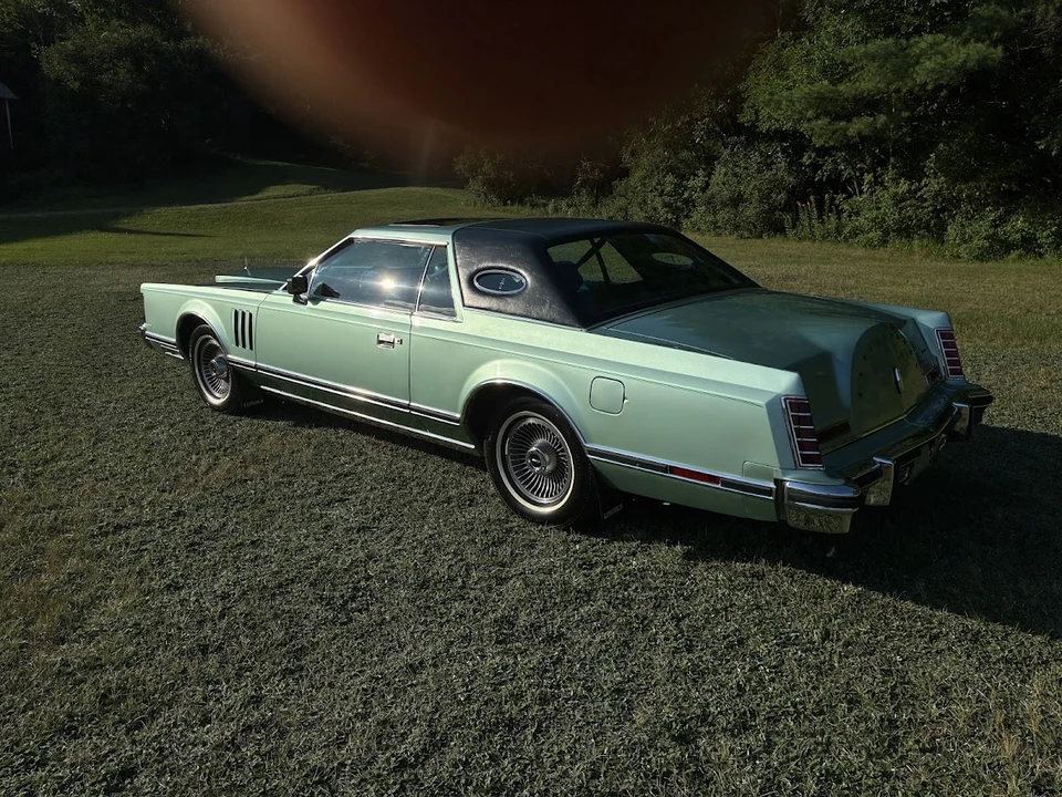 1978 Lincoln Continental Mark V - Image 10 of 31
