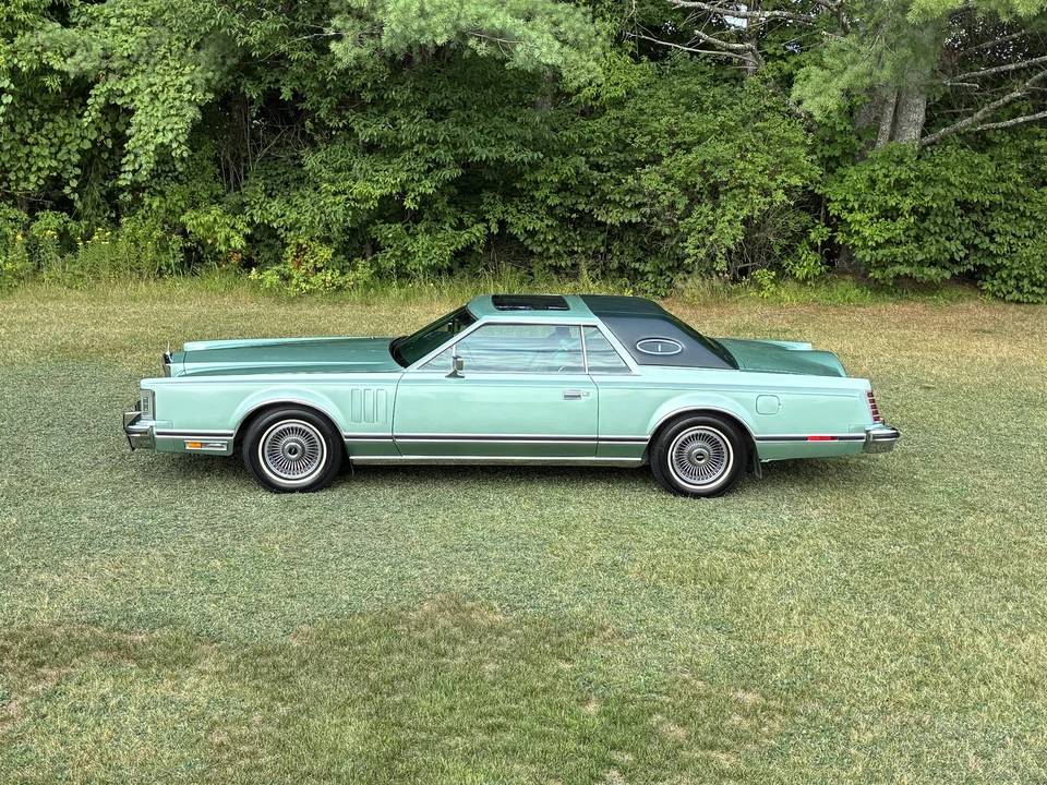 1978 Lincoln Continental Mark V - Image 8 of 31