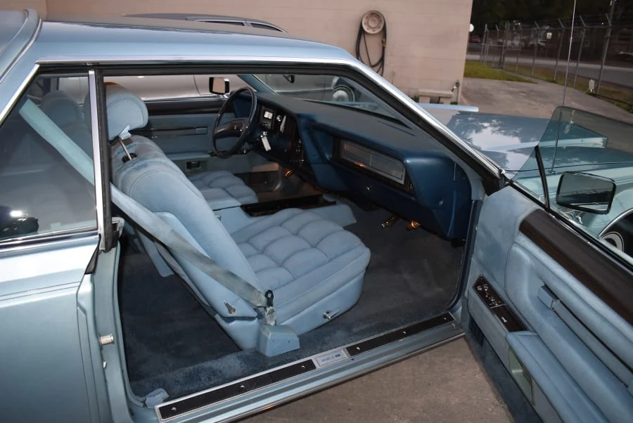 1978 Lincoln Continental Mark V - Image 4 of 11