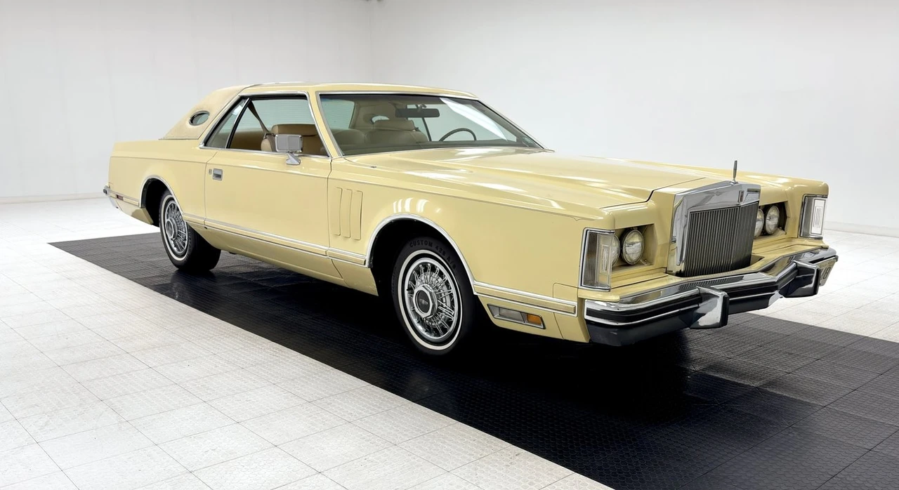 1978 Lincoln Continental Mark V - Image 7 of 31