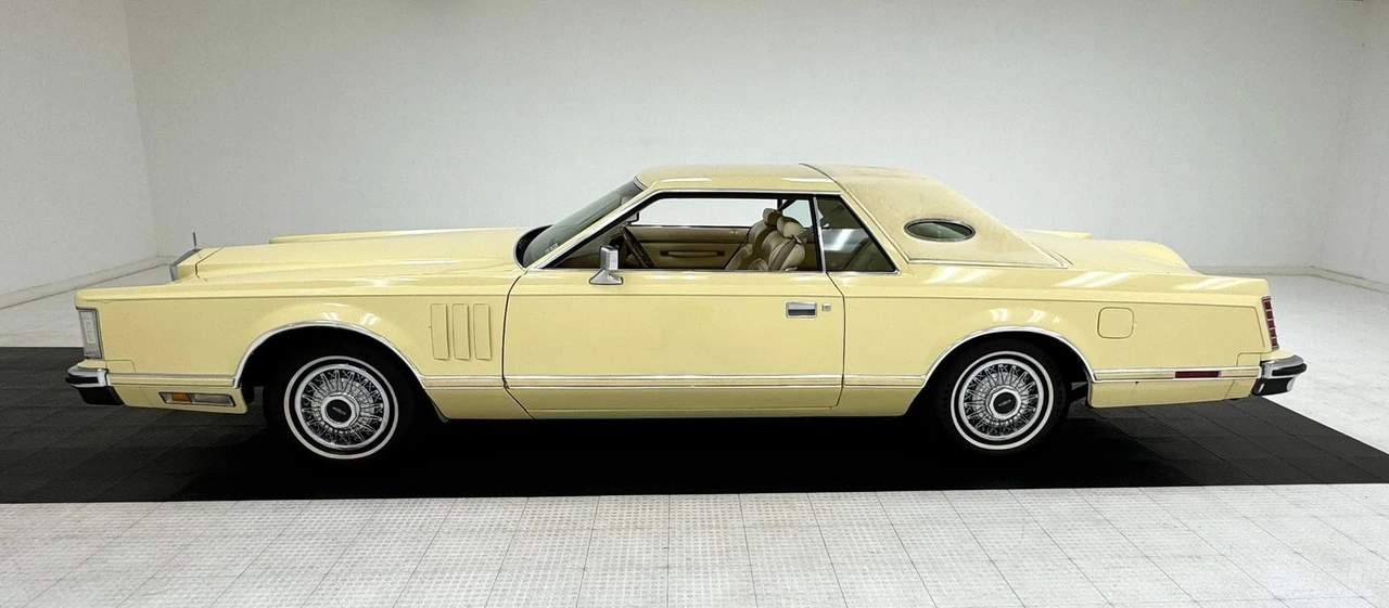 1978 Lincoln Continental Mark V - Image 2 of 31