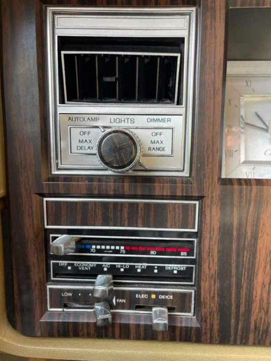 1978 Lincoln Continental Mark V - Image 18 of 21