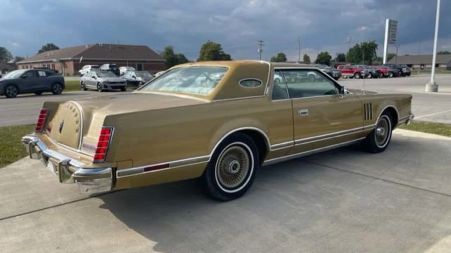 1978 Lincoln Continental Mark V - Image 2 of 21