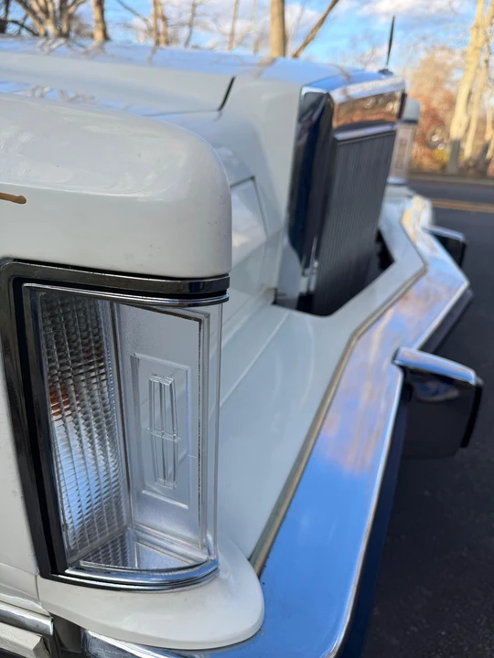 1978 Lincoln Continental Mark V - Image 11 of 31