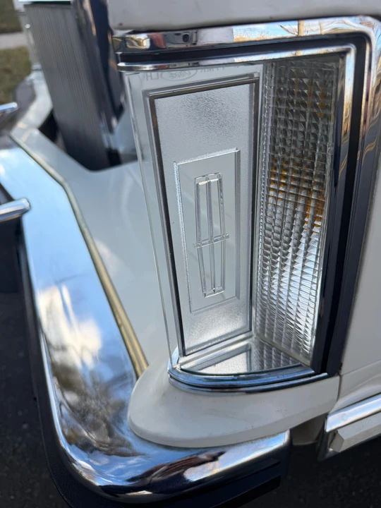 1978 Lincoln Continental Mark V - Image 15 of 31