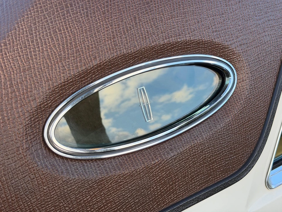 1978 Lincoln Continental Mark V - Image 26 of 31