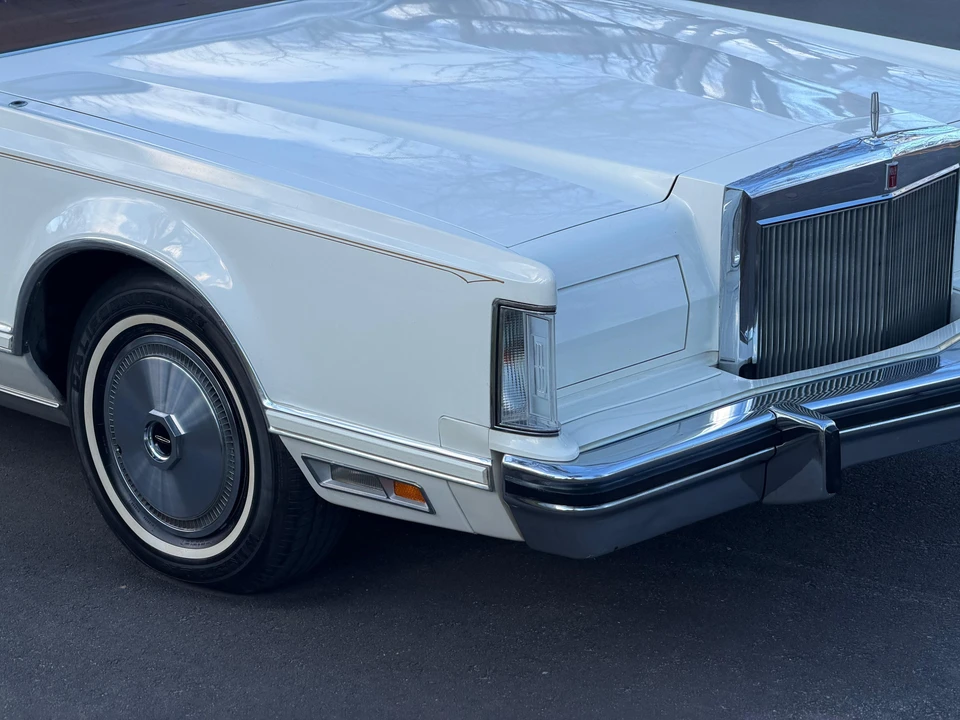 1978 Lincoln Continental Mark V - Image 9 of 31