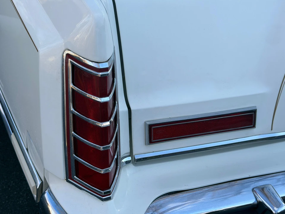 1978 Lincoln Continental Mark V - Image 21 of 31