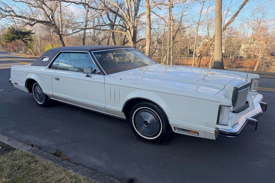 1978 Lincoln Continental Mark V - Image 2 of 31