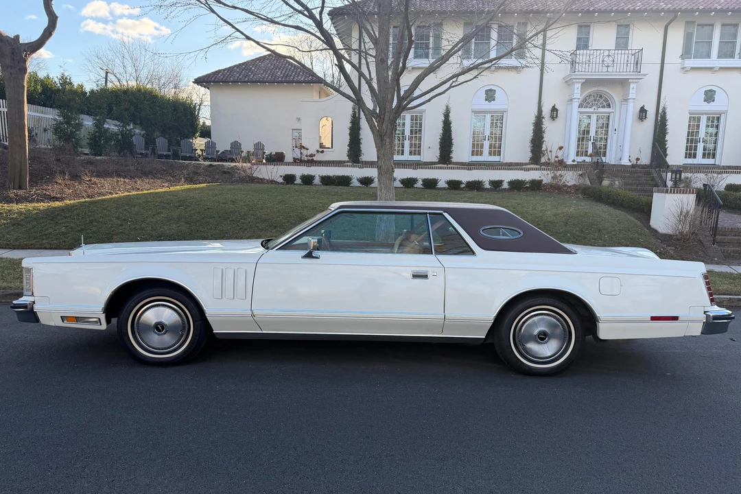 1978 Lincoln Continental Mark V - Image 4 of 31
