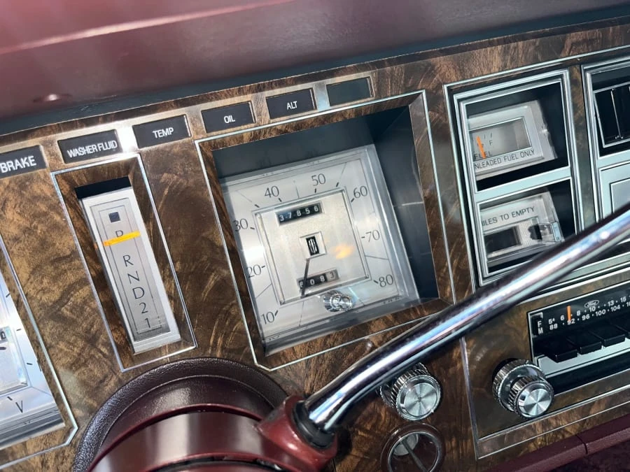 1978 Lincoln Continental Mark V - Image 8 of 27