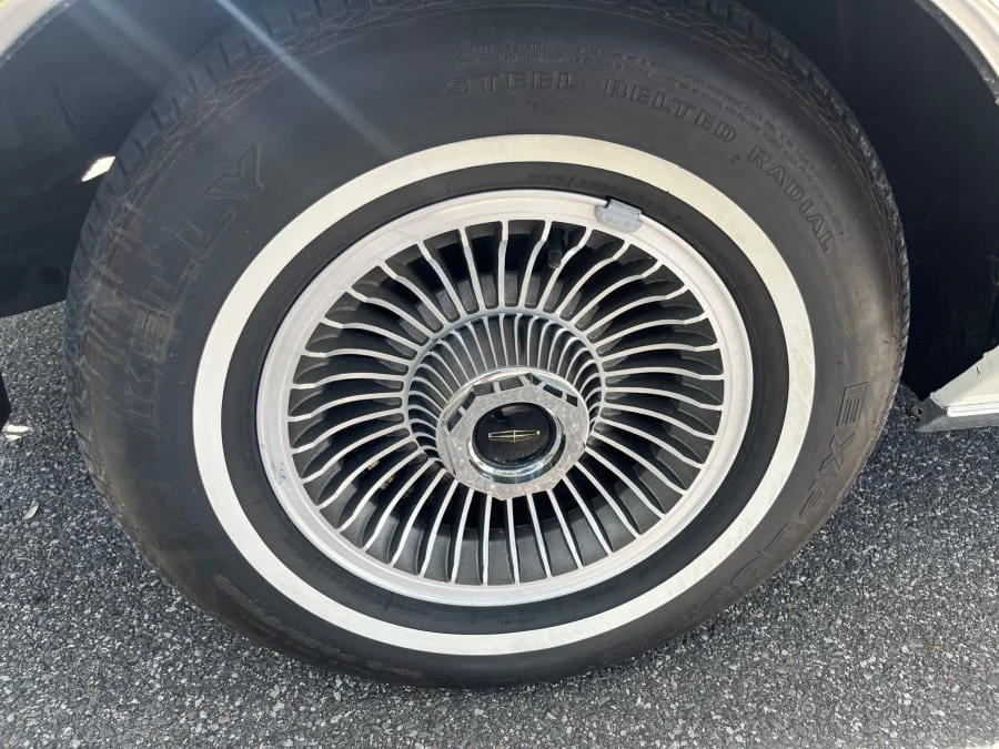 1978 Lincoln Continental Mark V - Image 22 of 27