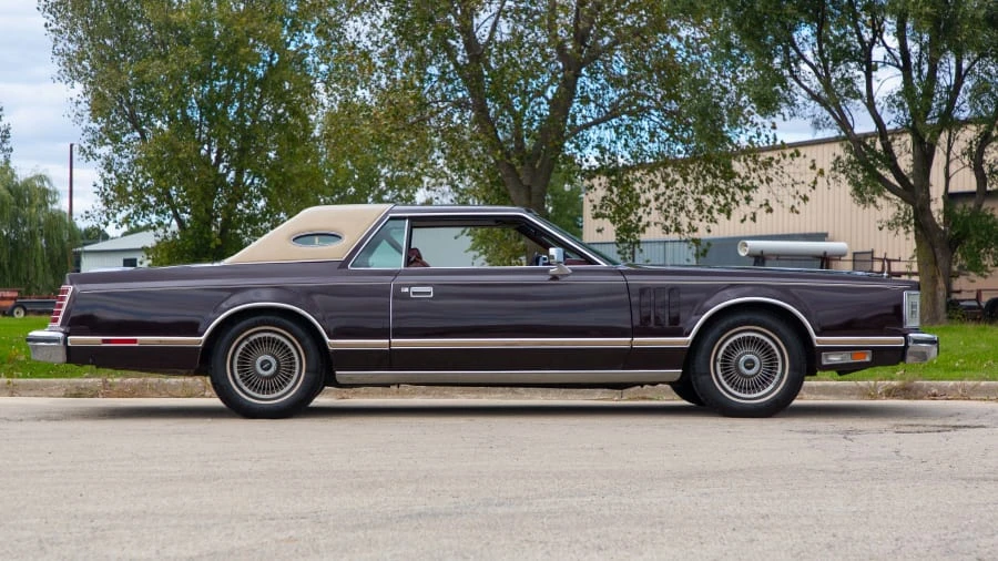 1978 Lincoln Continental Mark V - Image 8 of 12