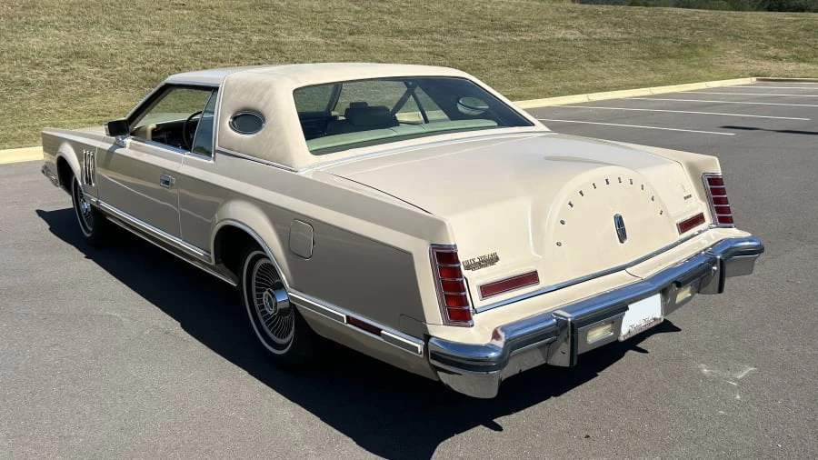 1978 Lincoln Continental Mark V - Image 3 of 15