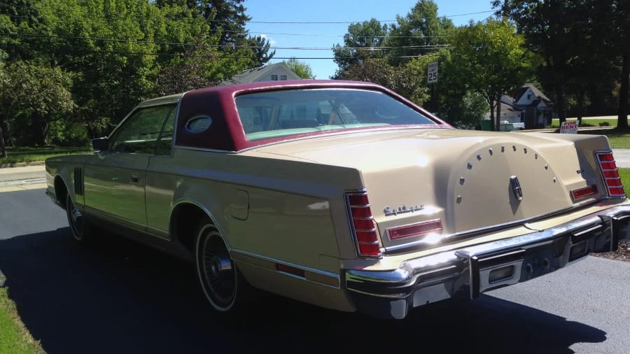 1978 Lincoln Continental Mark V - Image 2 of 8