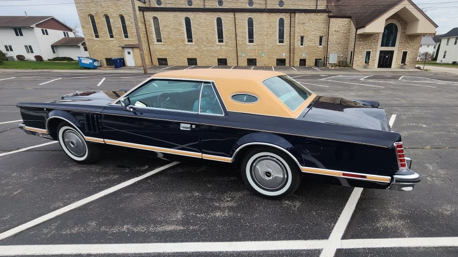 1978 Lincoln Continental Mark V - Image 2 of 16