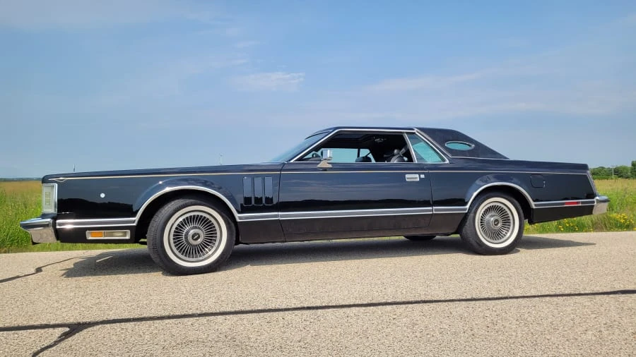 1978 Lincoln Continental Mark V - Image 2 of 13