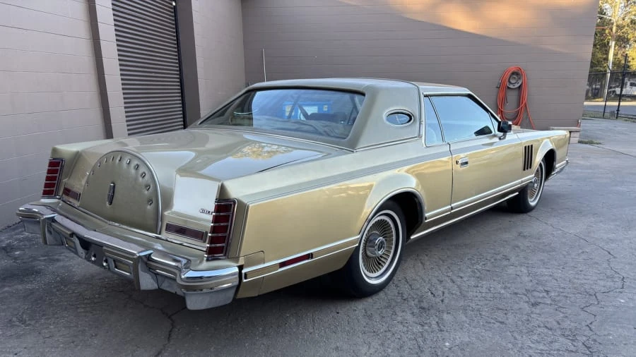 1978 Lincoln Continental Mark V - Image 7 of 31