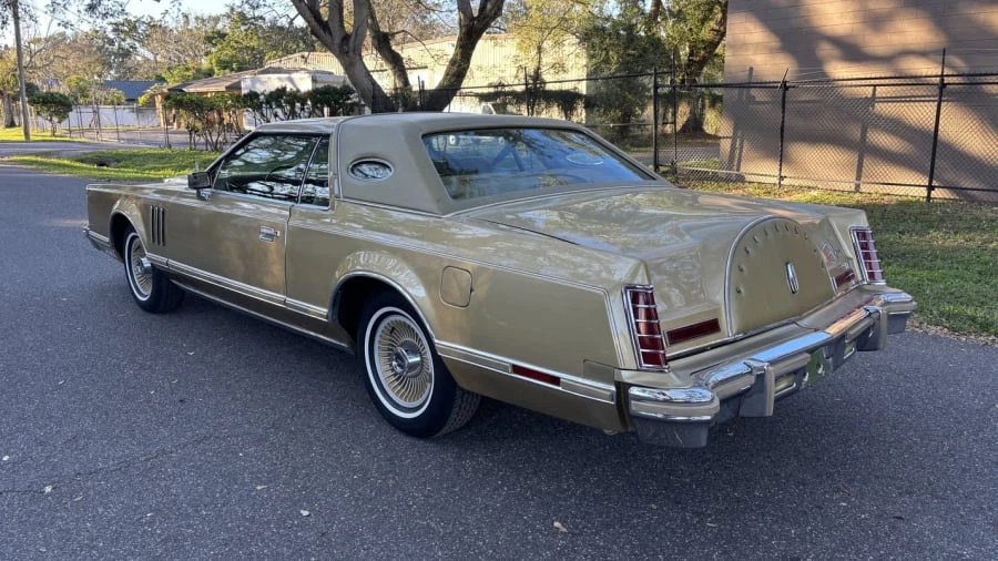 1978 Lincoln Continental Mark V - Image 3 of 31