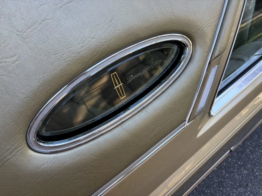 1978 Lincoln Continental Mark V - Image 13 of 31