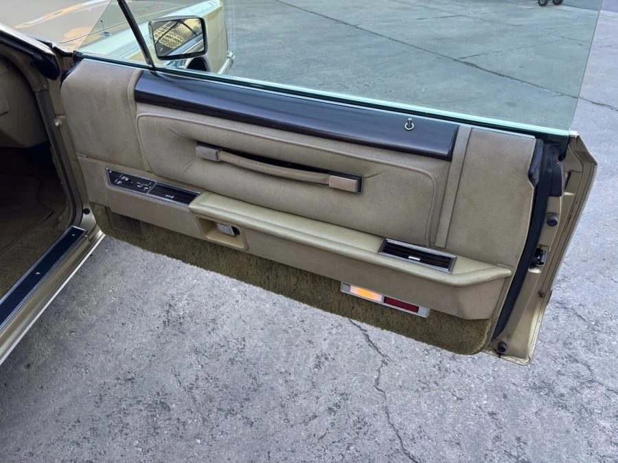 1978 Lincoln Continental Mark V - Image 19 of 31