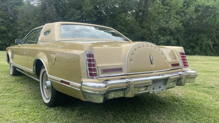 1978 Lincoln Continental Mark V - Image 3 of 17