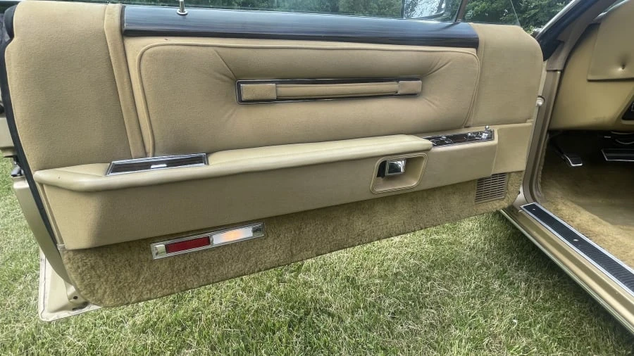 1978 Lincoln Continental Mark V - Image 10 of 17